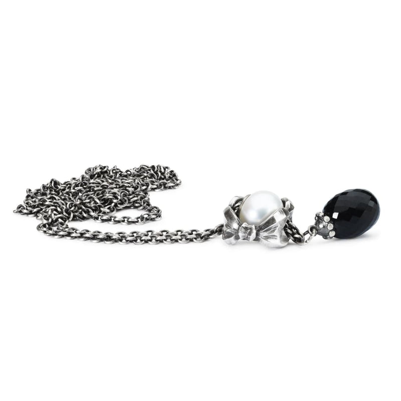 Fantasy Necklace With Black Onyx - Fantasy
